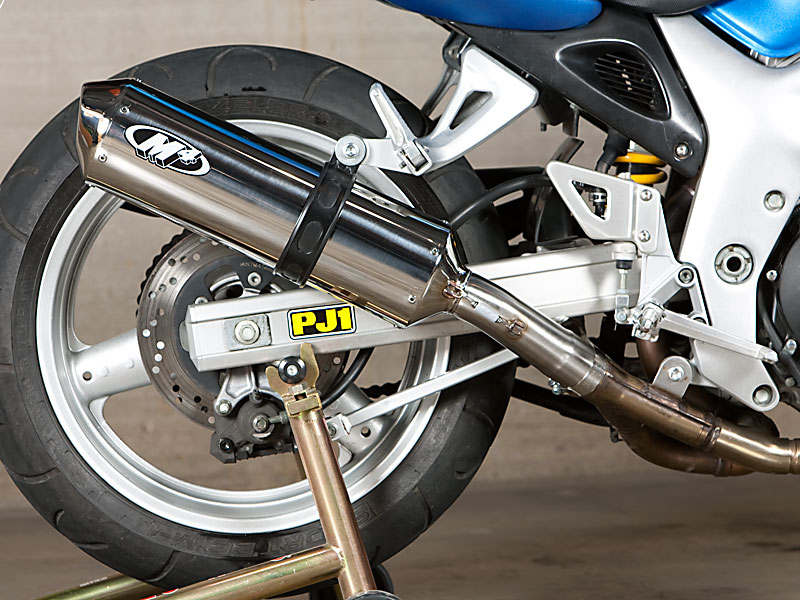 1999-02 SV650 Slip On system with polished muffler