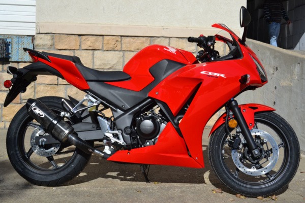 2015 CBR300R Slip On with Carbon Canister