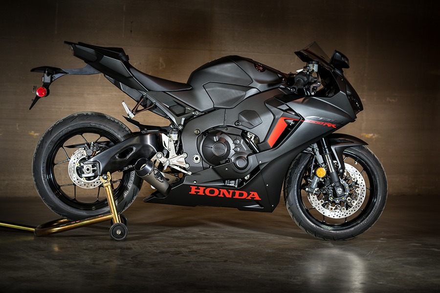 2017 CBR 1000RR GP Style Slip On with Titanium canister