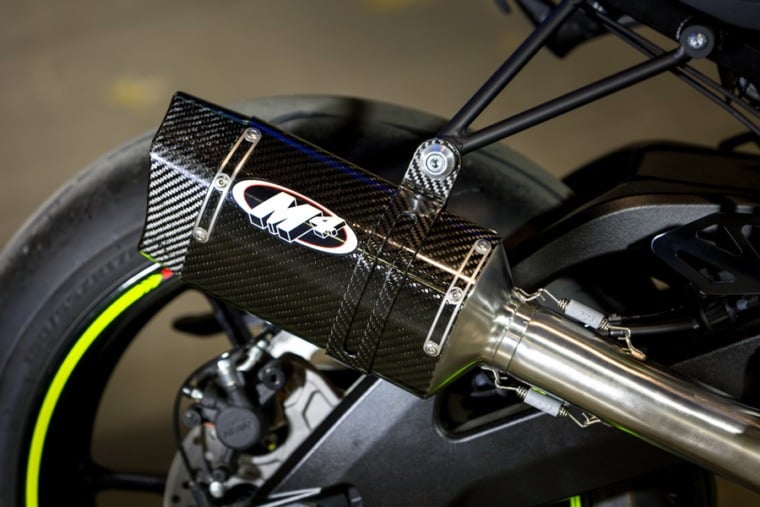 2017-GSXR-1000-FS-Carbon-detail2-900 – Shop M4 Exhaust